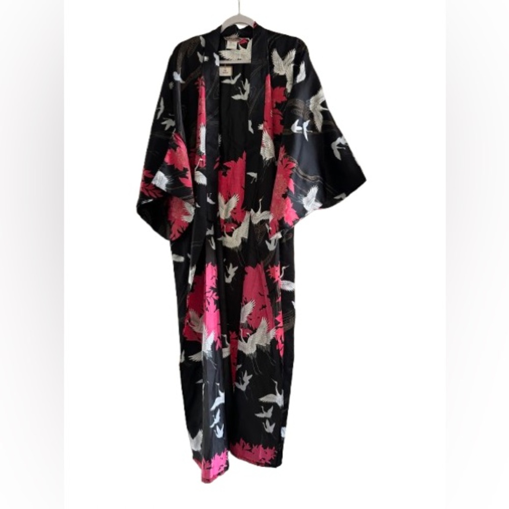 Authentic Japanese Kimono Black and Pink with Crane Print Vintage NWT
